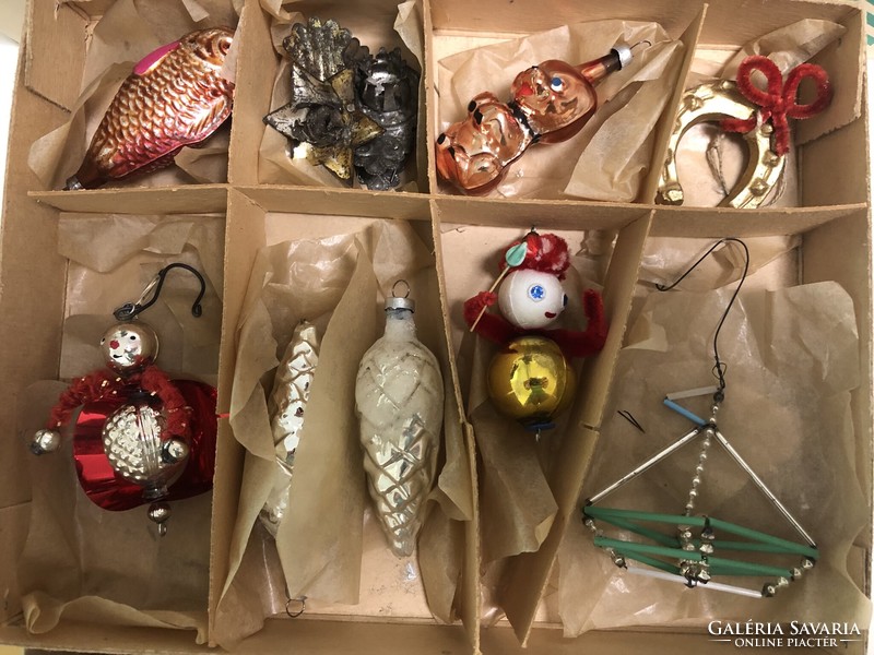Antik, régi karácsonyfadísz csomag 10 db dobozban (katica, Gablonzi hajó, kutyus...)