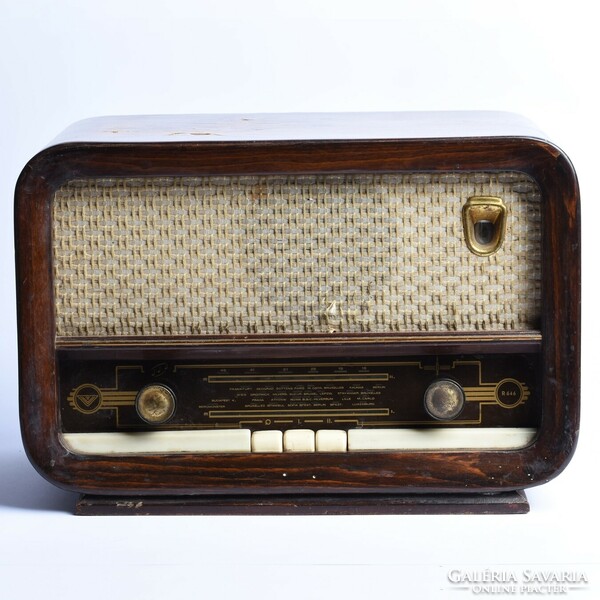 R646 radio