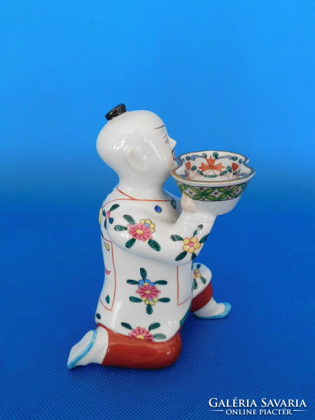 Herendi térdeplő kinai figura