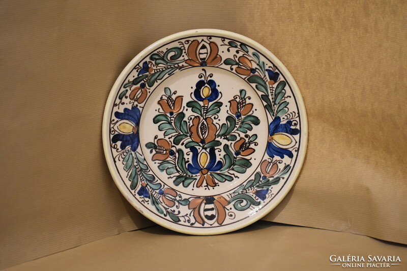 Korondi plate - 27.5 cm in diameter, marked