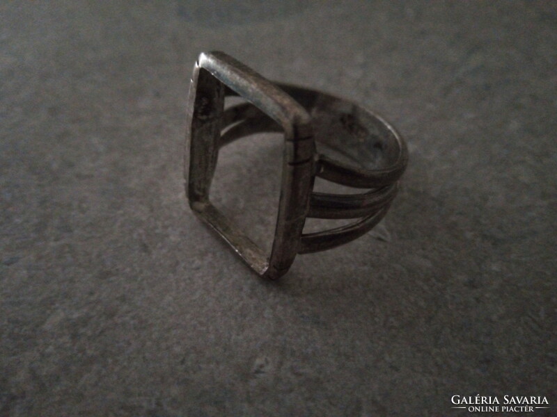 Silver ring without stone