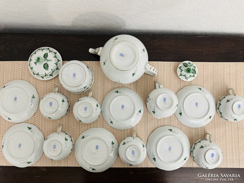Herend tea set for 6 persons with parsley pattern + cookie plates (23 pcs).