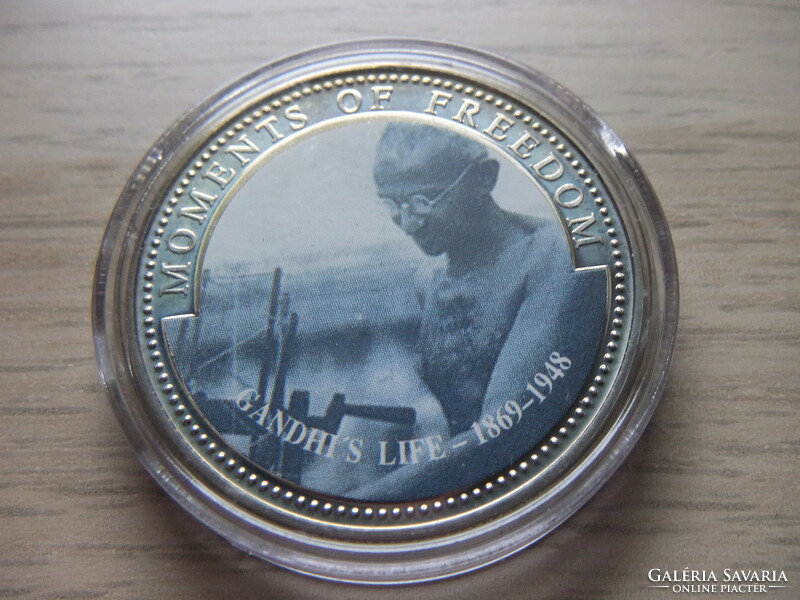 10 Dollár  Gandhi Élete 1896 - 1948  zárt  kapszulában 2001 Libéria