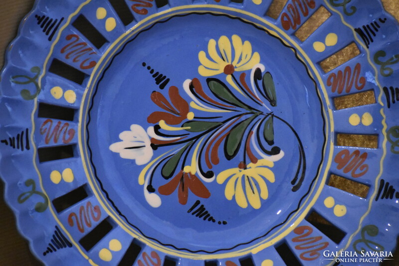 Decorative wall plate with folk flower pattern - 30 cm