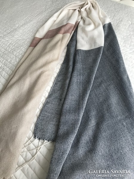 Very fine soft stole with pastel colors, 210 x 80 cm