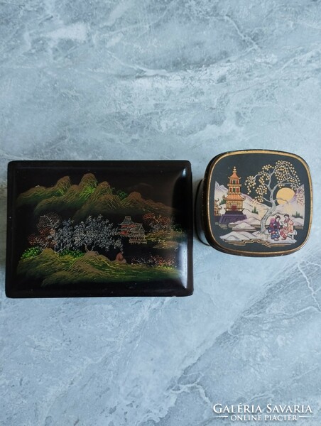 Oriental lacquered jewelry box and tea herb holder