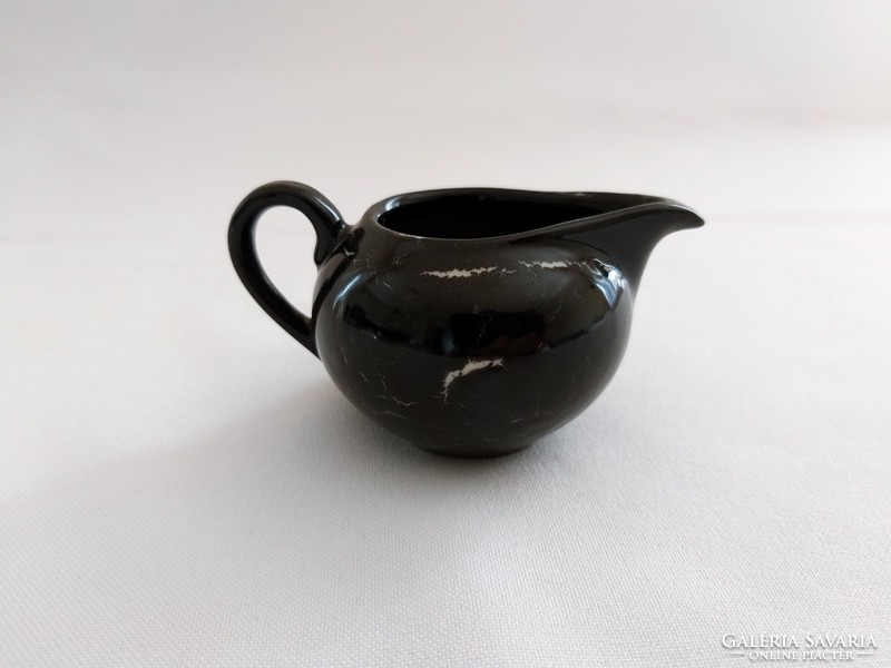 Zsolnay small spout with black marble pattern (no.: 24/271.)