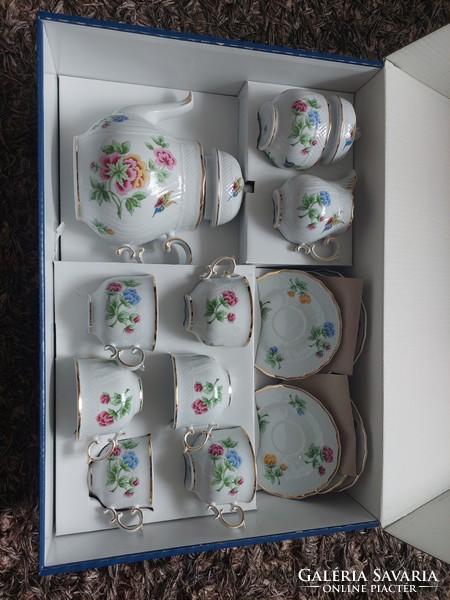 Ravenclaw hydrangea patterned tea set in a new box