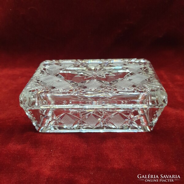 Lead crystal box, bonbonnier