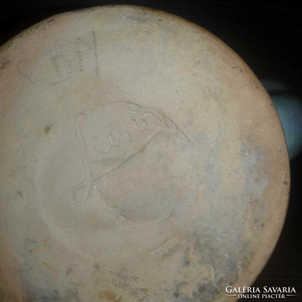 Über rare cultural history/historical period document: Luria-marked Illés pottery