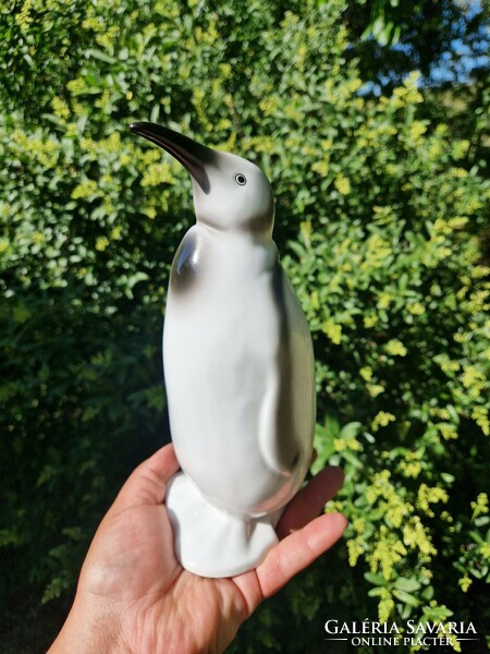 Hollóházi porcelán  pingvin figura nipp