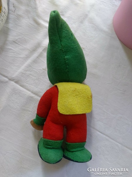 23 cm high dwarf, gnome made of very old felt. Similar to the chad valley dwarfs