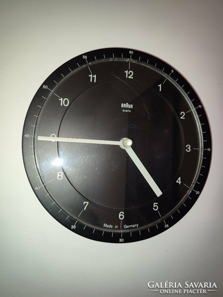 1981 Braun domodisque wall clock 4839 metal wall clock