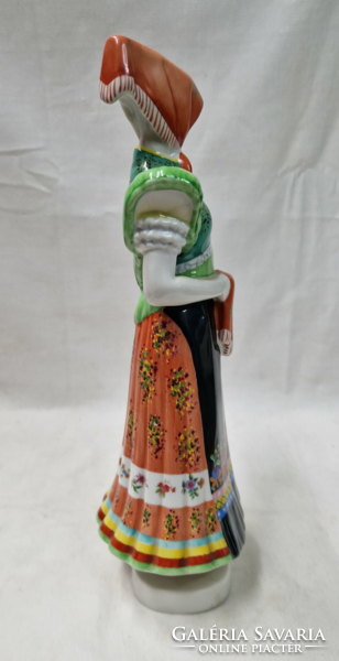 Hollóháza large hand-painted matyó female figure in folk costume in perfect condition 29 cm