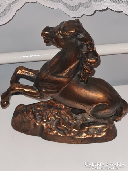 Copper horse