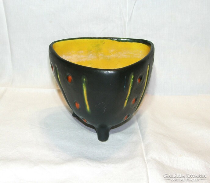 Judit Bártfay ceramic bowl