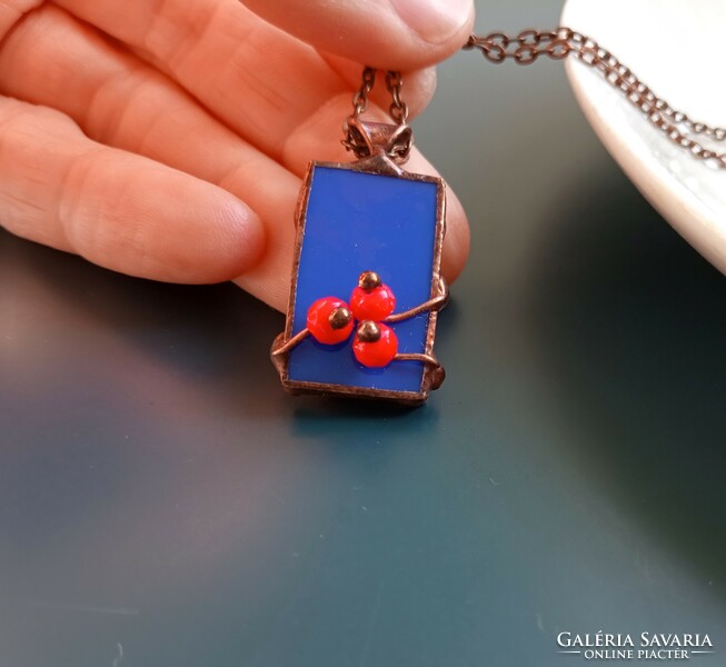 Royal blue handcrafted glass jewelry pendant with red pearls