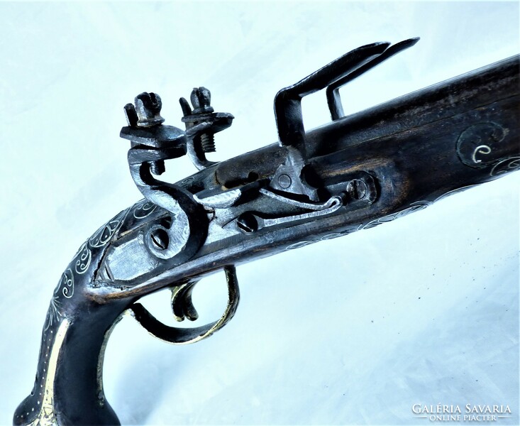 Magnificent, double-barreled, front-loading flintlock pistol, approx. 1850!!!