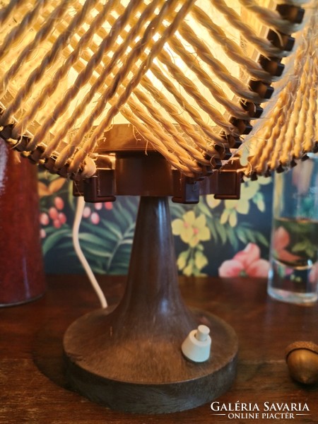 Table lamp - rattan mesh