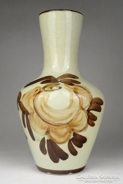 1R806 Vajszínű virágos kerámia váza 24 cm