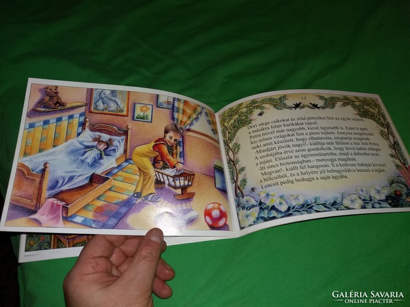 Eszter Pártos: Easter story picture story book according to the pictures midwife Szeged