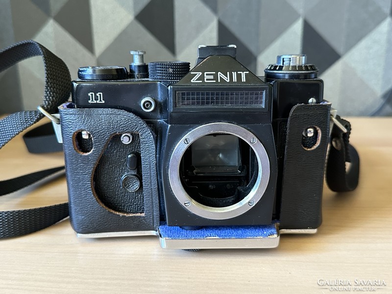 Zenit 11 camera