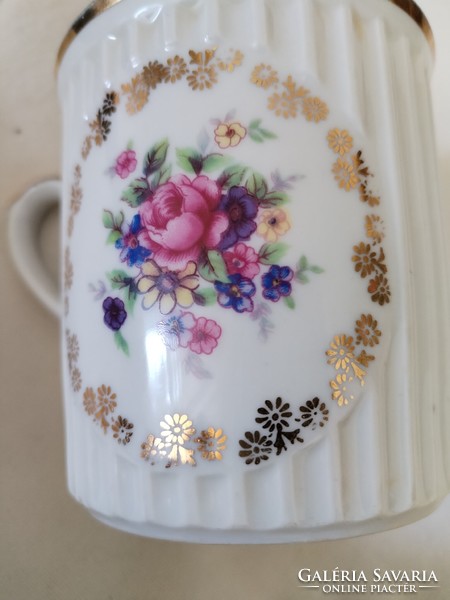 Porcelán teás csésze -rózsásan / csehszlovák