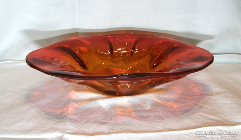 Beautiful Czech glass bowl - 30 x 20 cm