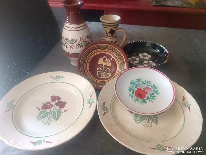 Folk ceramics package