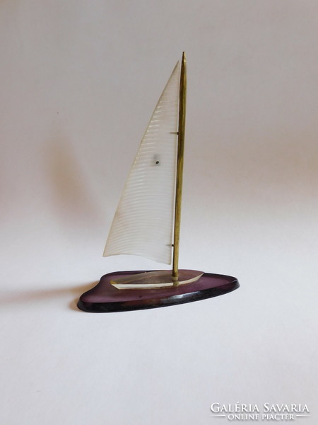 Retro plexiglass sailboat - with Siófok inscription
