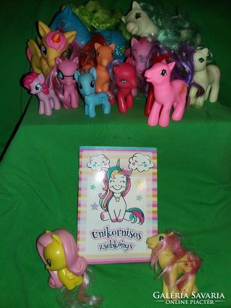 Retro plastic my little pony figua pack + small book 16 pieces in one as shown in the pictures