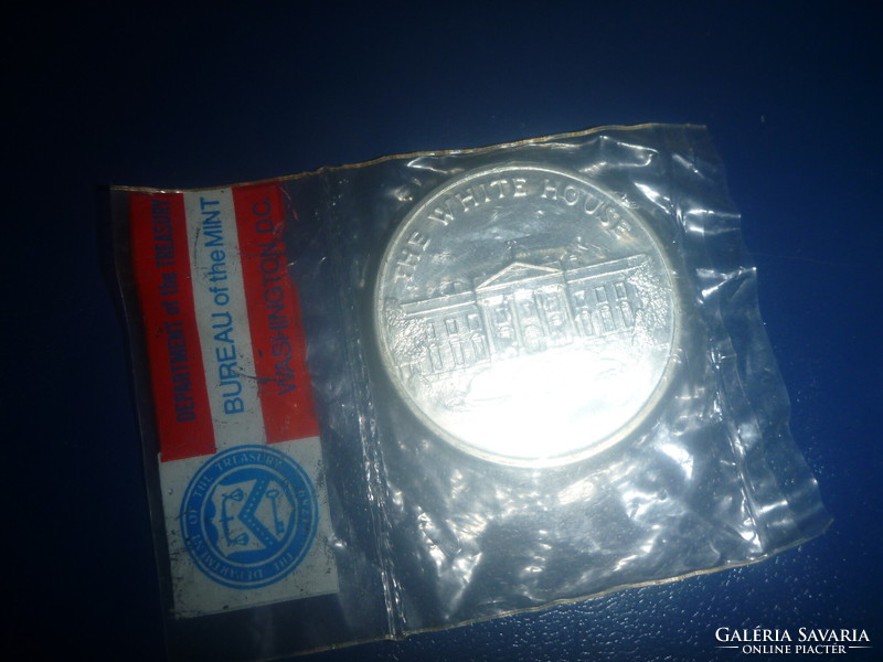 Washington White House medal for sale in original packaging!