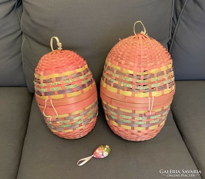 Ritkaság! 2 db óriási fonott húsvéti kinyitható tojás dekoráció dísz doboz