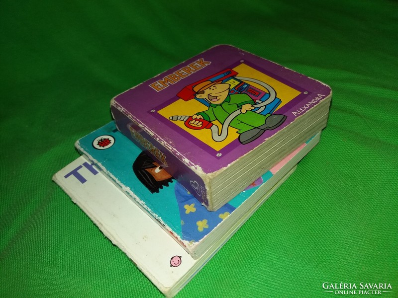 Három darab - 2 angol -1 magyar nyelvű baba gyermek oktató képes könyv EGYBEN a képek szerint
