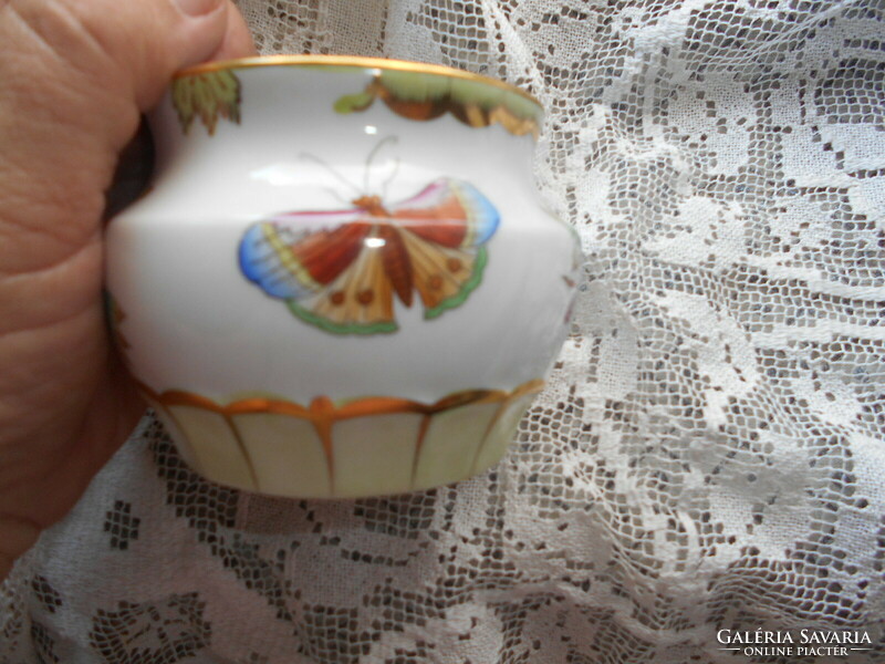 Herendi Viktória mintás  porcelán váza
