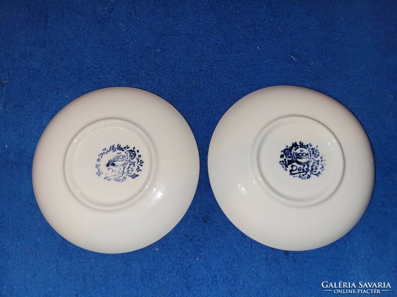 Delft porcelain decorative plates in one