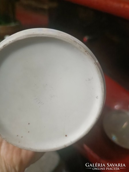 Porcelain pitcher/spout