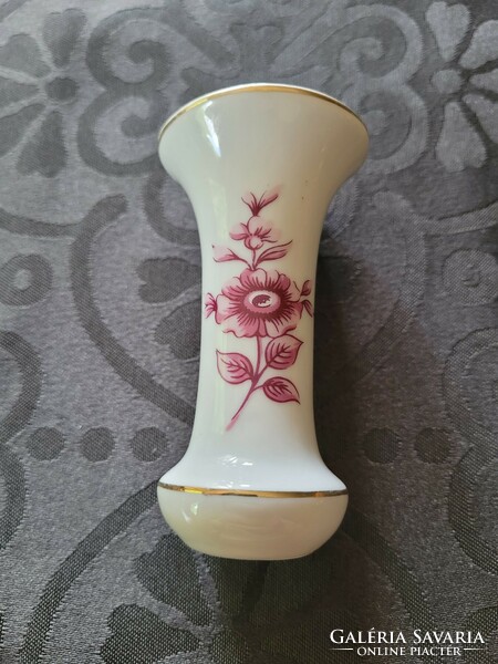 Hollóházi porcelán mini váza.