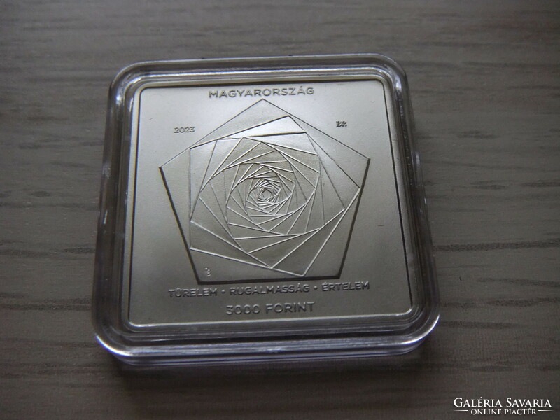 3,000 HUF János Neumann non-ferrous metal commemorative medal 2023 in a silky shiny closed unopened capsule