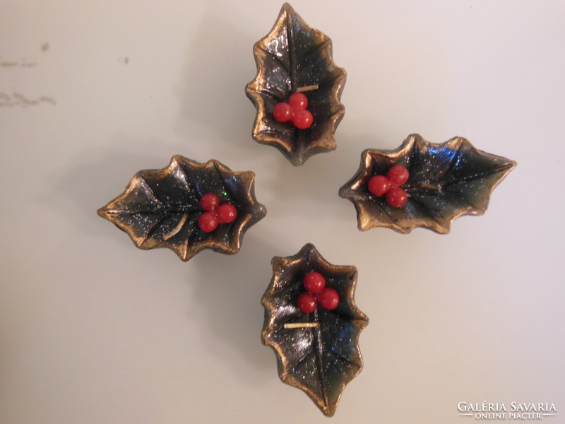 Candle - 4 pcs - 9 x 5 x 2.5 cm - special - holly shaped - Austrian - flawless