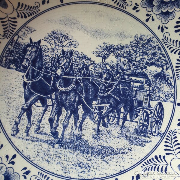 Gyönyörű kék jelenetes lovas falitányér dísztányér tányér