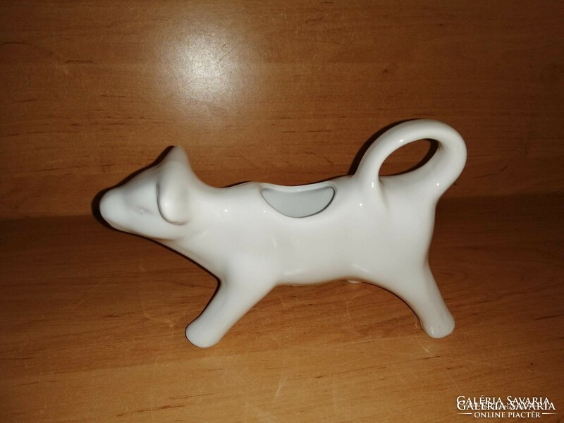 Boci-shaped porcelain milk cream pourer (31/d)