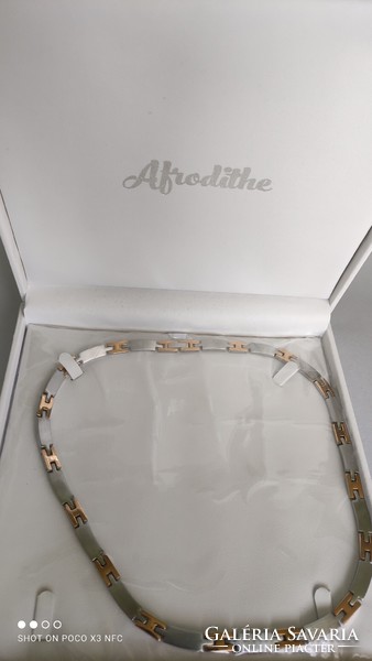 Afrodite bijou fashion jewelry necklace in box