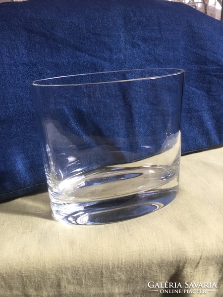 Elegáns, ovális, vastag kristályüveg váza (79./1)