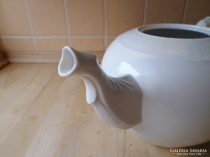 Herend white porcelain larger teapot with spout - without lid
