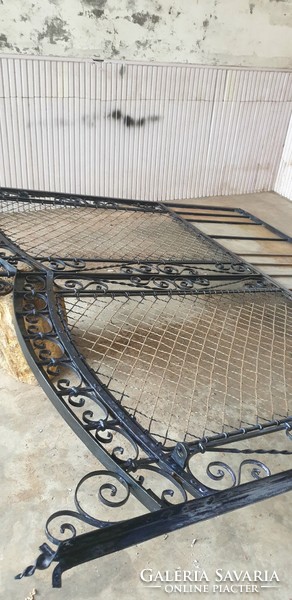 Wrought iron gate renovated