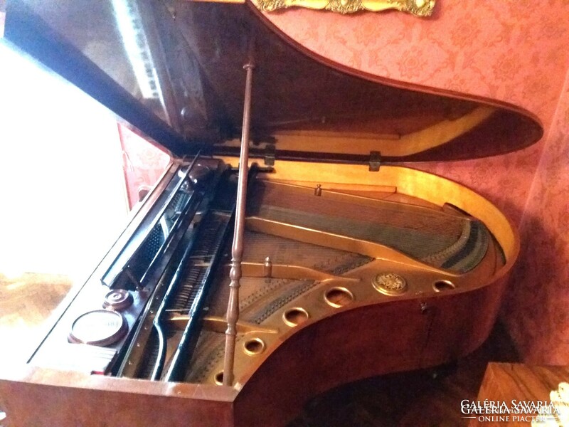 Carl Dörr Viennese brown piano from 1904 for sale
