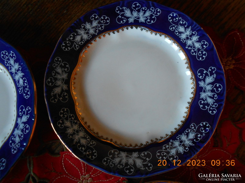 Zsolnay pompadour ii cake plate, 19 cm