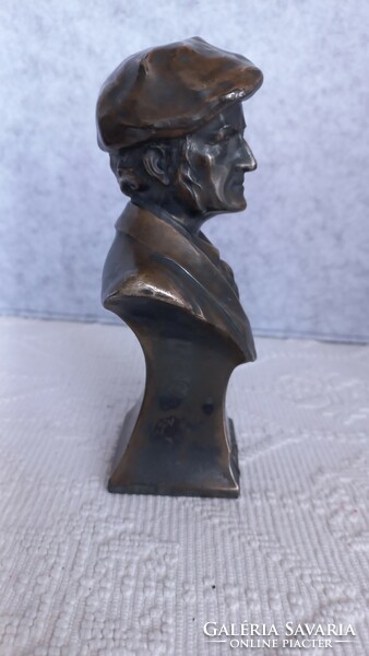 Antik, bronz Wagner büszt, 17 X 8,5 cm, talapzat: 5,3 X 5,3 cm, 788 g.