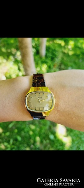 Vintage mido women's watch for sale!